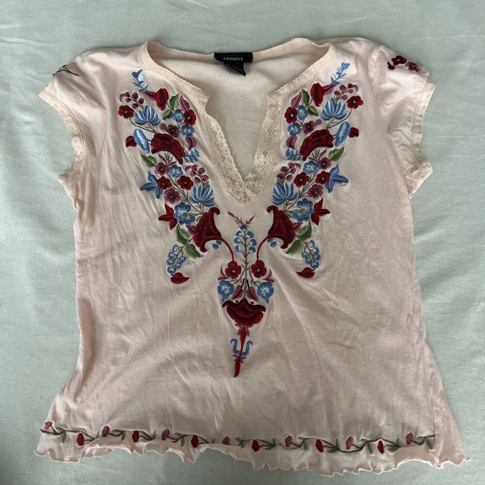 Express Y2K Pink Embroidered Floral Lace Trim Vneck Top Womens Size L